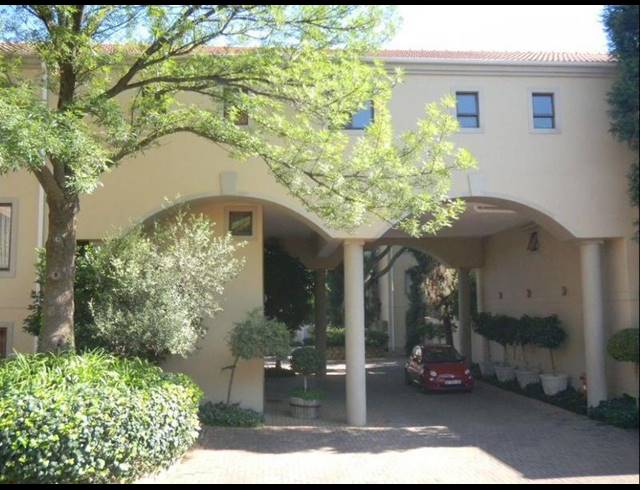 2 BEDROOM PROPERTY TO RENT IN BENMORE GARDENS